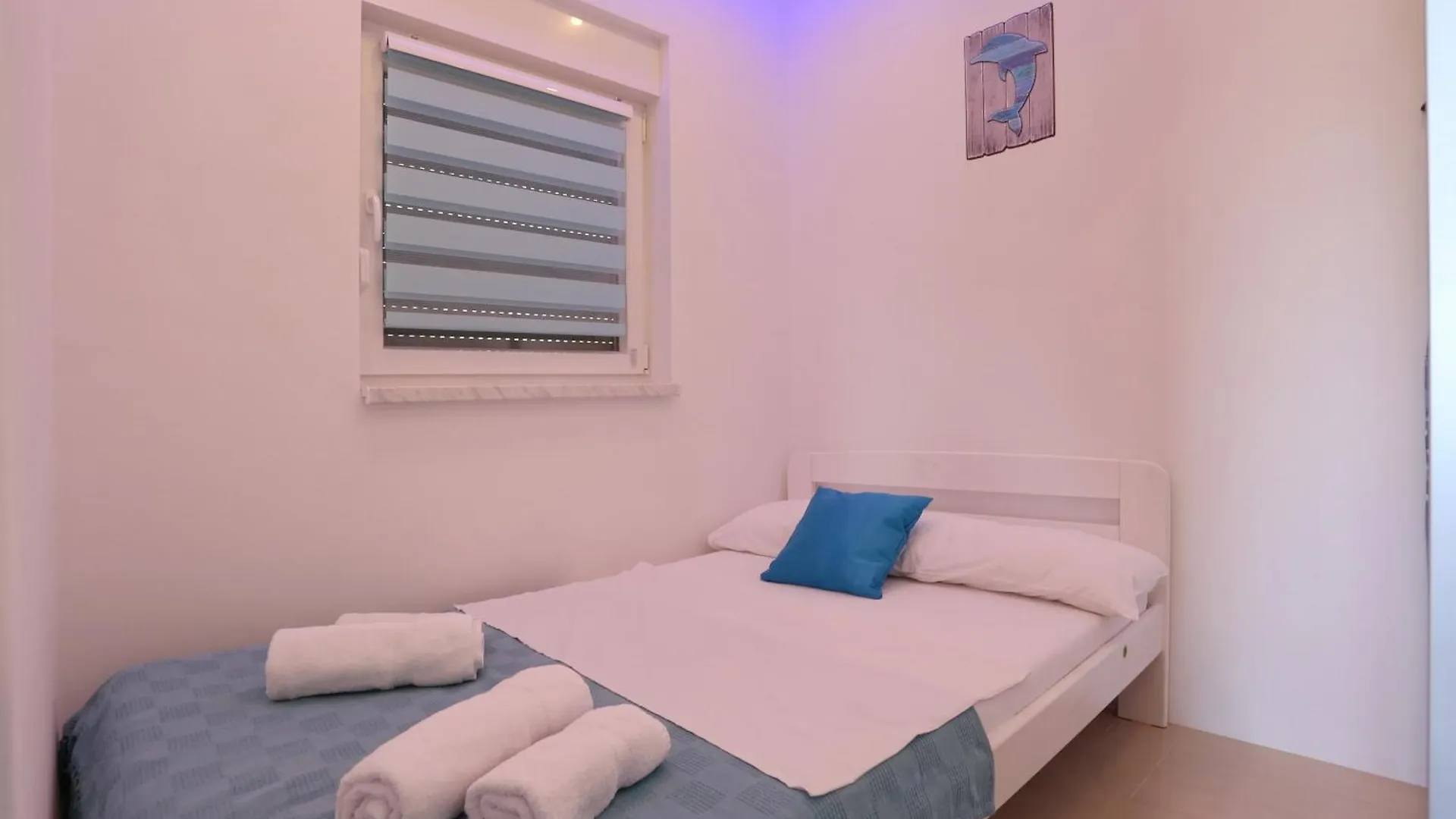 Apartment Emmy Vir Croatia