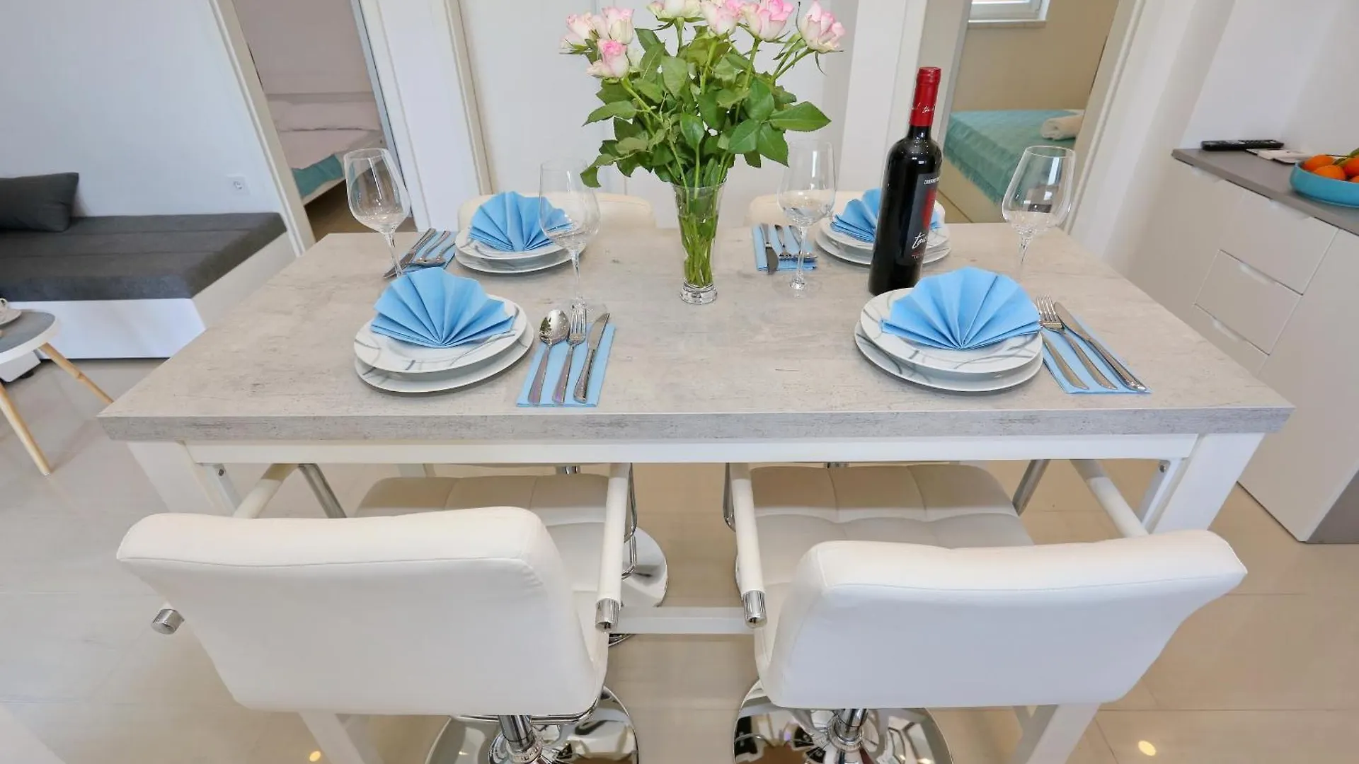 Apartment Emmy Vir