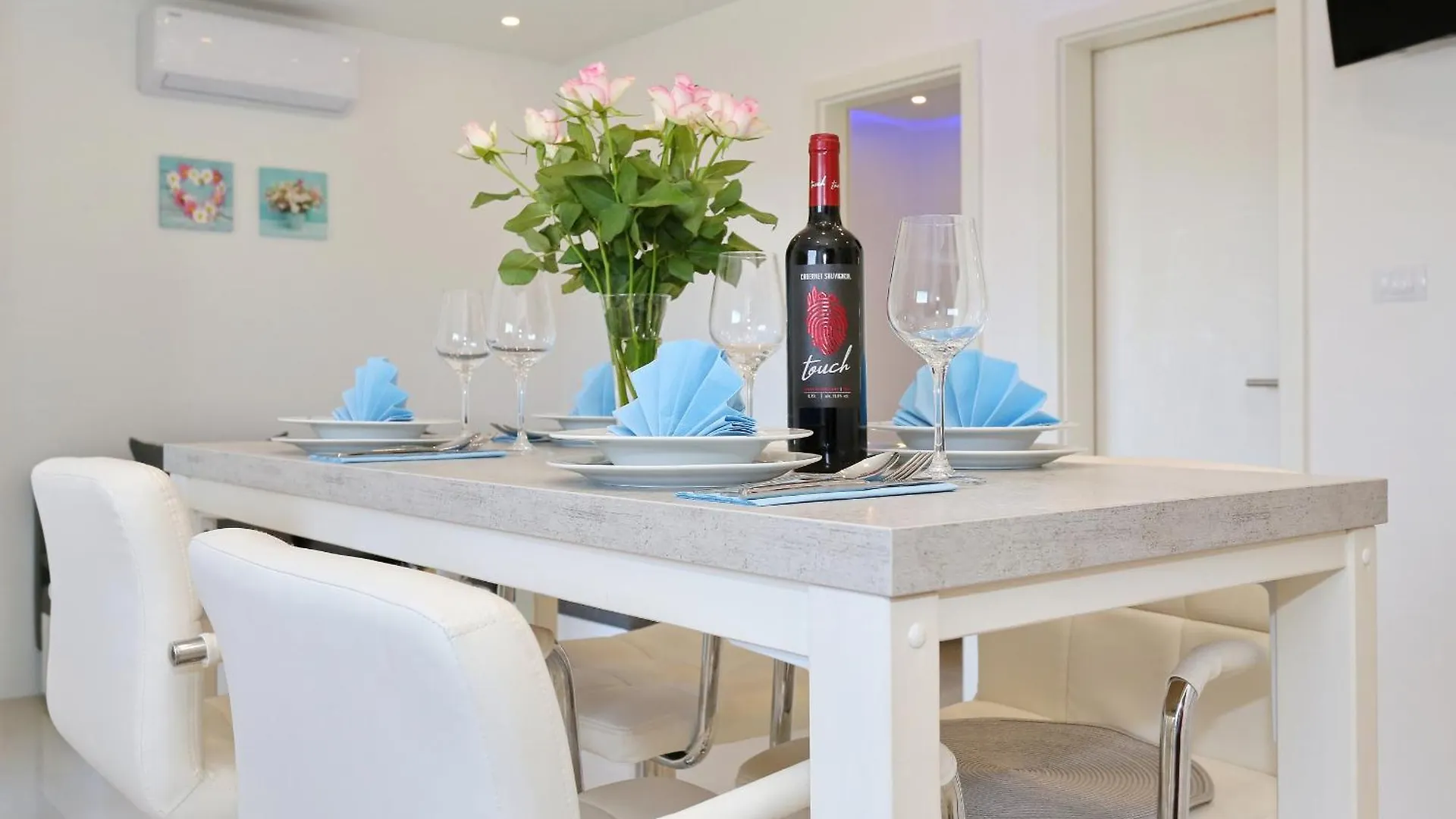 Apartment Emmy Vir